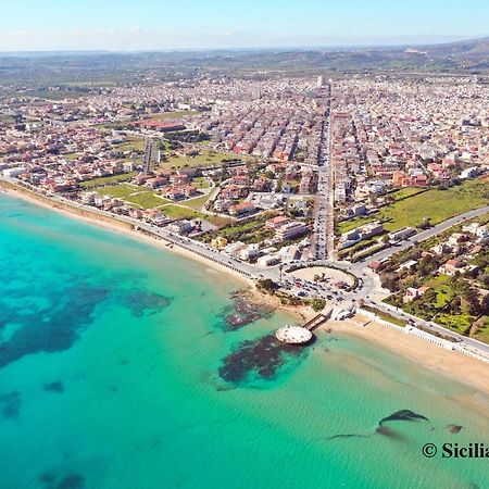 אבולה Onde Di Sicilia Suite Sea View מראה חיצוני תמונה
