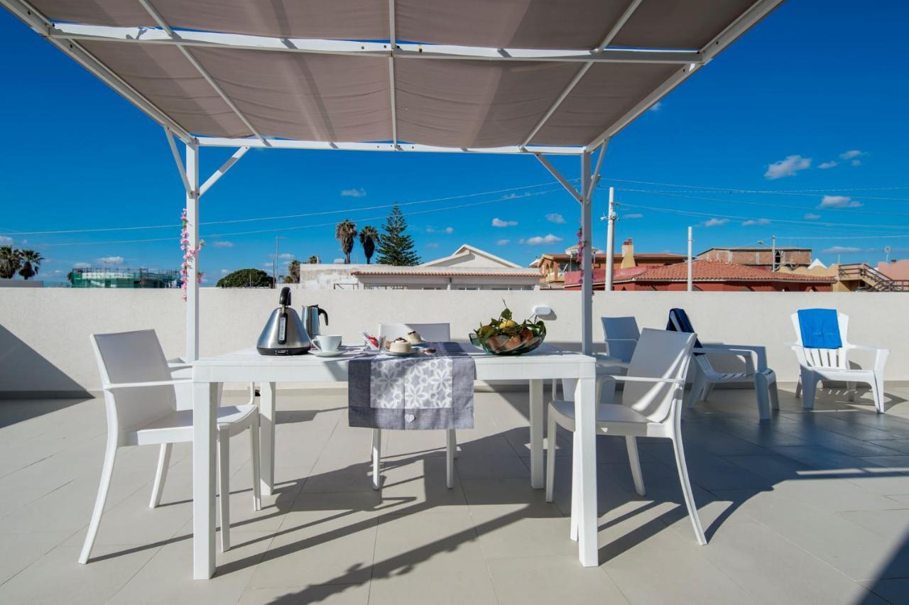אבולה Onde Di Sicilia Suite Sea View מראה חיצוני תמונה