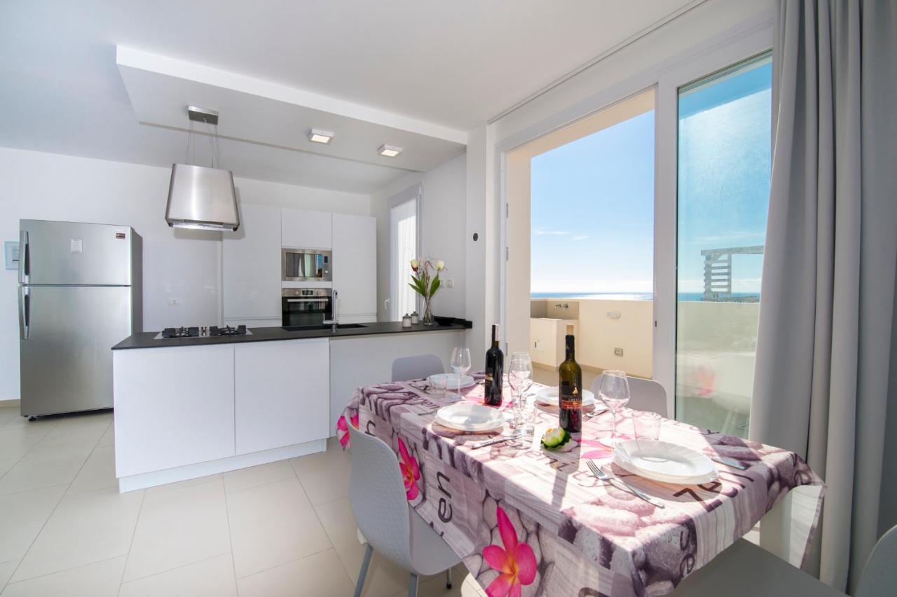 אבולה Onde Di Sicilia Suite Sea View מראה חיצוני תמונה