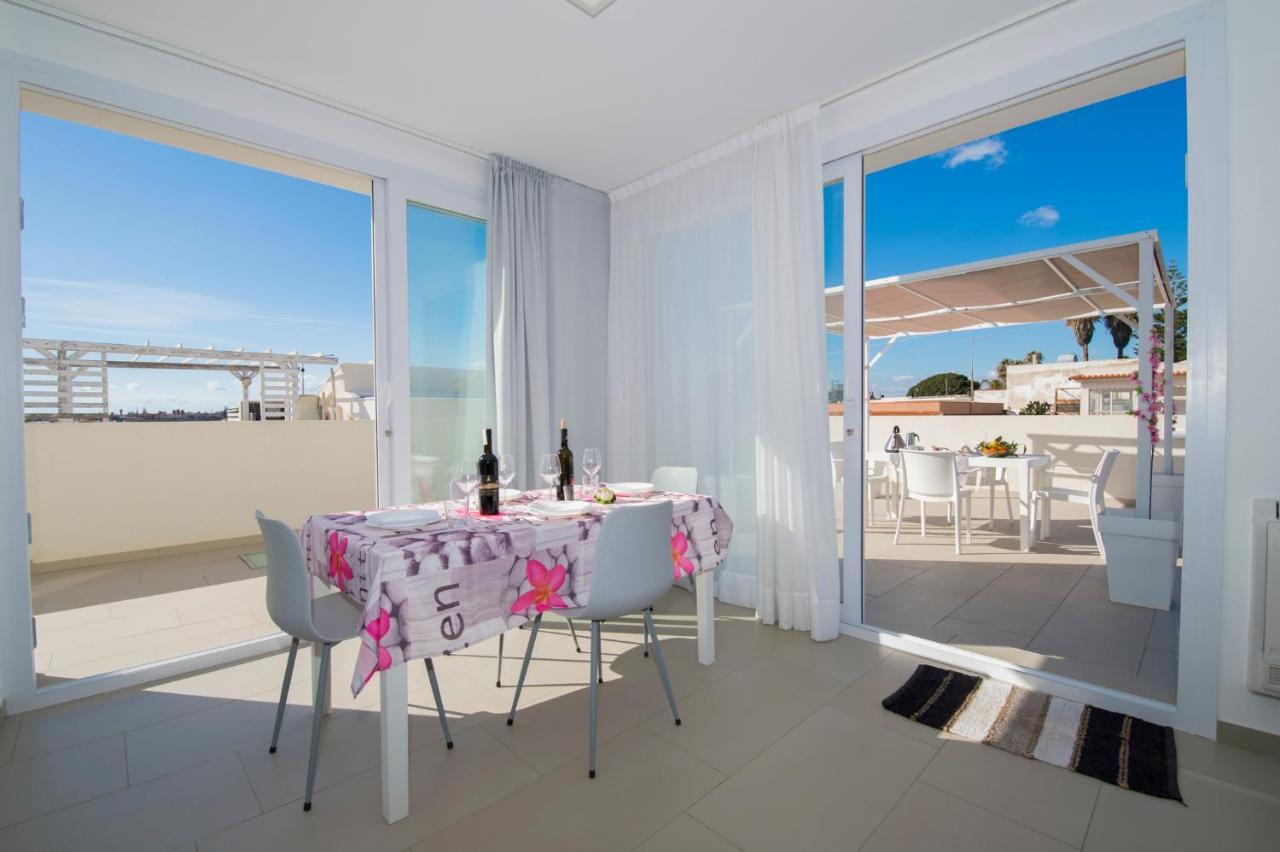 אבולה Onde Di Sicilia Suite Sea View מראה חיצוני תמונה